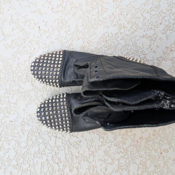 Steve Madden studded boots - Picture 2 of 5
